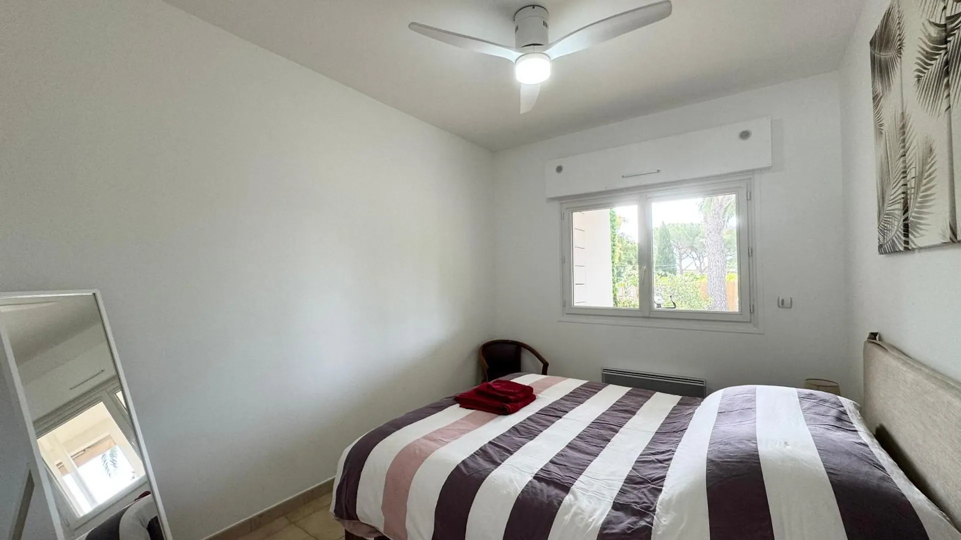 Appartement Sur Terrasse Et Jardin Privatif 400M De La Plage Et Des Commerces Кавалер-сюр-Мер Франция